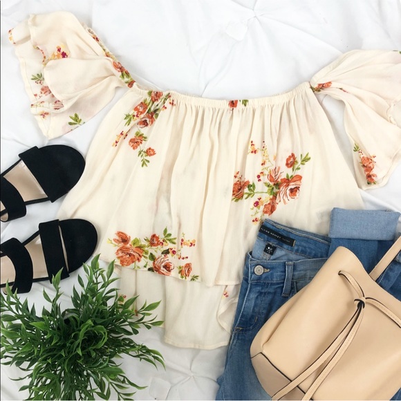 Audrey 3+1 Tops - 3/$25 SALE Floral Off The Shoulder Blouse